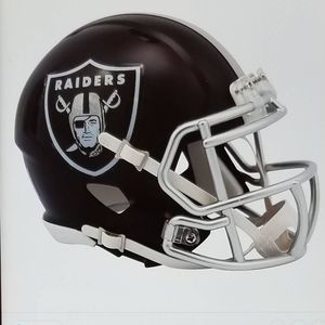 Meet your Posher, Larry